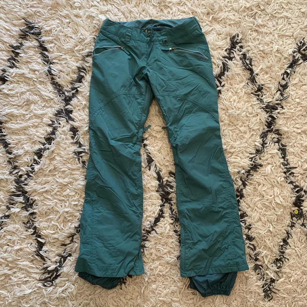 Womens Burton snow/ski pants